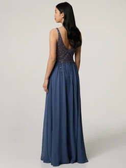 Abendkleid mit Pailletten