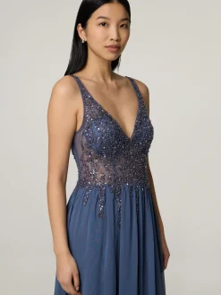 Abendkleid mit Pailletten