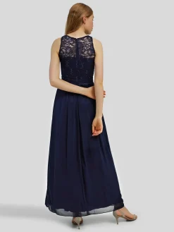 Abendkleid mit Spitze