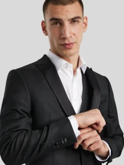 Anzug 3-teilig im Tailored Fit