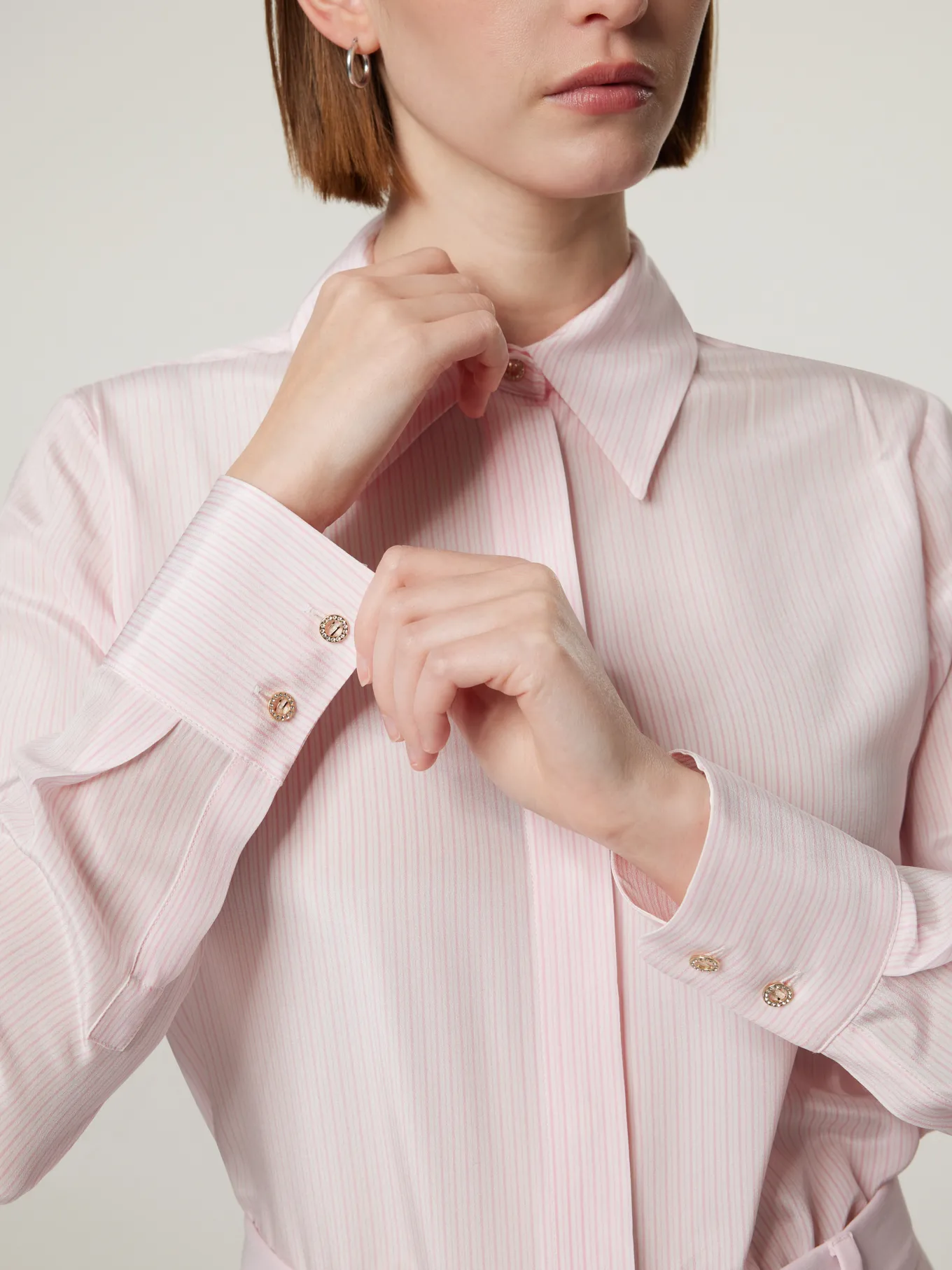 Bluse aus Seide GONG