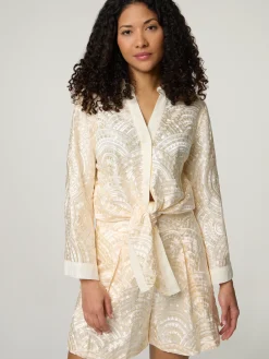 Bluse mit Stickereien