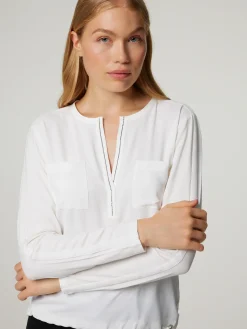 Blusenshirt mit Strasssteinen