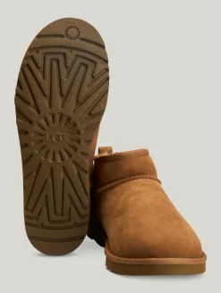 Boots M CLASSIC ULTRA MINI