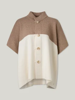 Cape mit Wolle