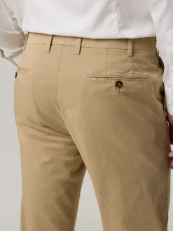 Chino im Regular Fit