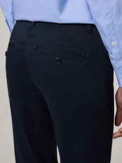 Chino im Regular Fit