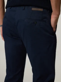 Chino im Regular Fit