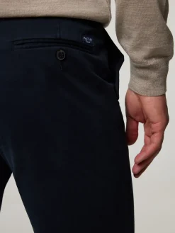 Chino im Regular Fit