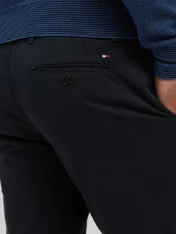 Chino im Straight Fit