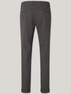 Chino im Super Slim Fit MILANO