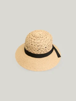 Cloche aus Raffia