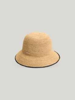 Cloche aus Raffia