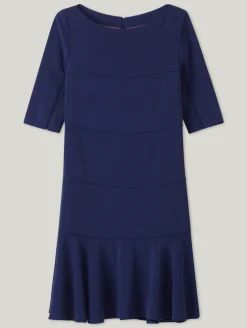 Cocktailkleid mit Stufen