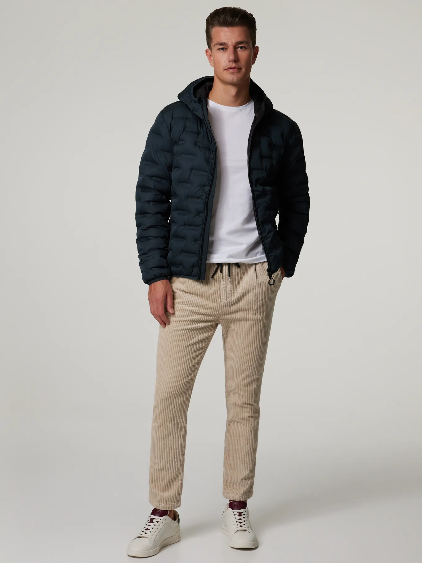 Cordhose im Jogg-Look