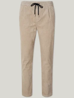 Cordhose im Jogg-Look