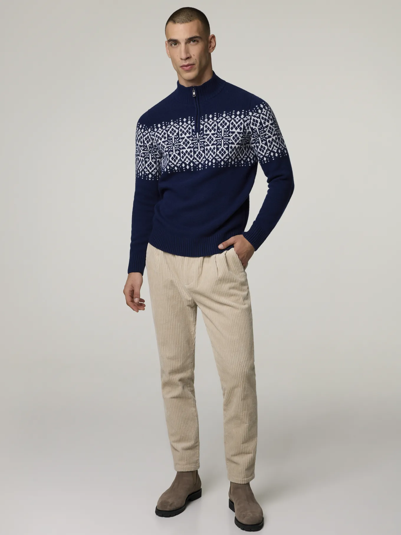 Cordhose im Jogg-Look