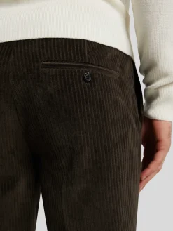 Cordhose im Regular Fit
