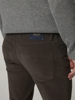 Cordhose im Slim Fit