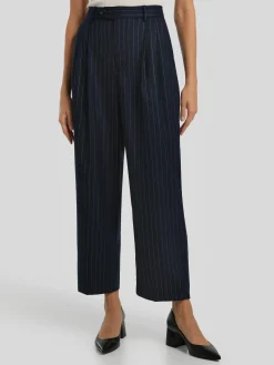 Culotte mit Nadelstreifen