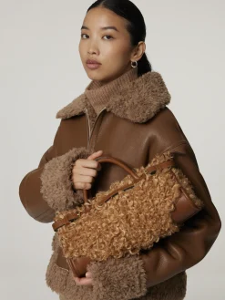 Handtasche mit Kunstfell