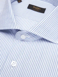 Hemd mit Streifen