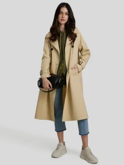 Hoodie mit Stickerei