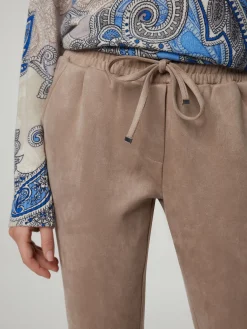 Hose im Jogging-Look