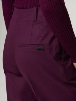 Hose im Regular Fit HULANA