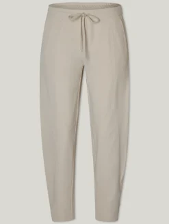 Hose in O-Shape Cropped EDEN