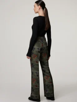 Hose mit Blumen-Print VIOLET