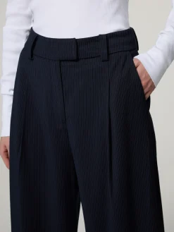 Hose mit Nadelstreifen JASMIN