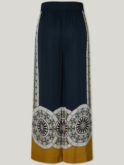 Hose mit weitem Bein