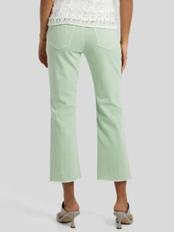 Jeans im Feminin Fit