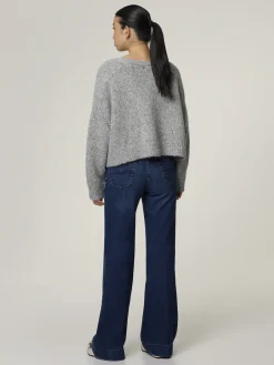 Jeans im Flared Fit DOJO