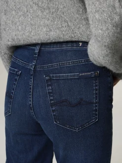 Jeans im Flared Fit DOJO