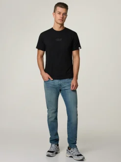 Jeans im Regular Fit D-STRUKT