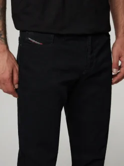 Jeans im Regular Fit FINITIVE