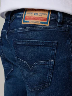 Jeans im Regular Fit LARKEE