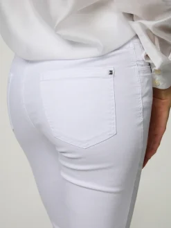 Jeans im Regular Fit MARY