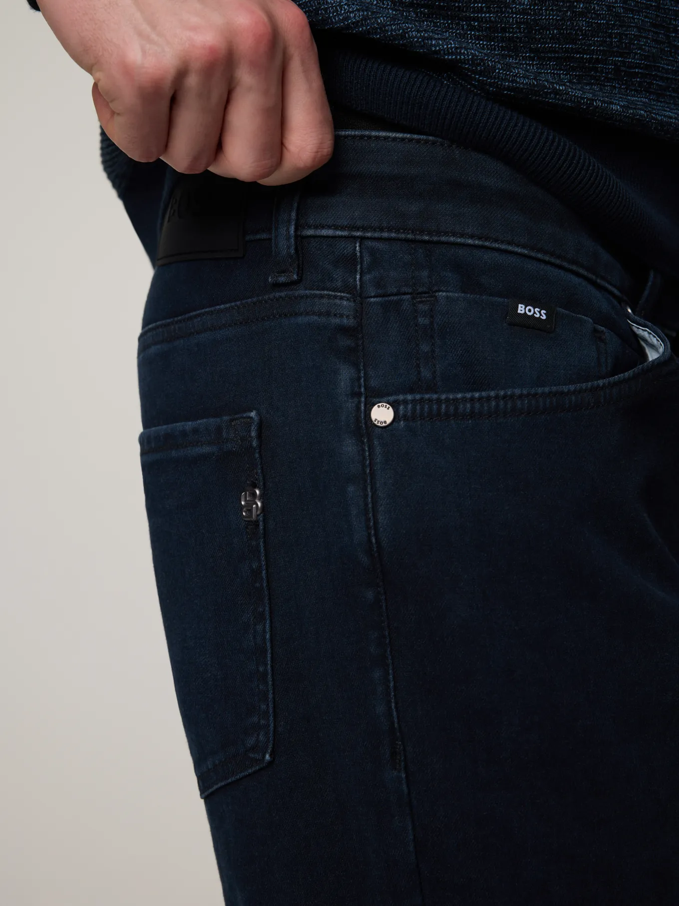 Jeans im Regular Fit RE MAIN