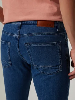 Jeans im Slim Fit DELAWARE