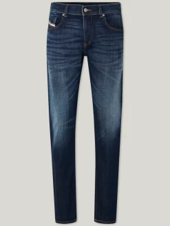 Jeans im Slim-Fit D-STRUKT