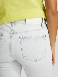 Jeans im Straight Fit LOGAN