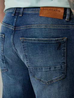 Jeans im Tapered Fit