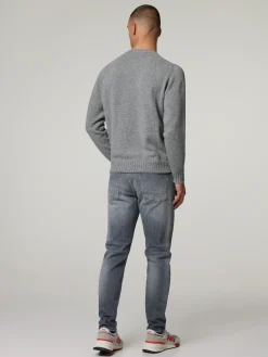 Jeans im Tapered Fit