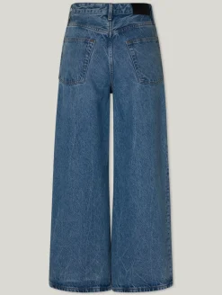 Jeans mit weitem Bein
