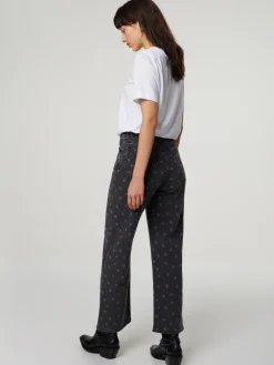 Jeans mit weitem Bein FJEA