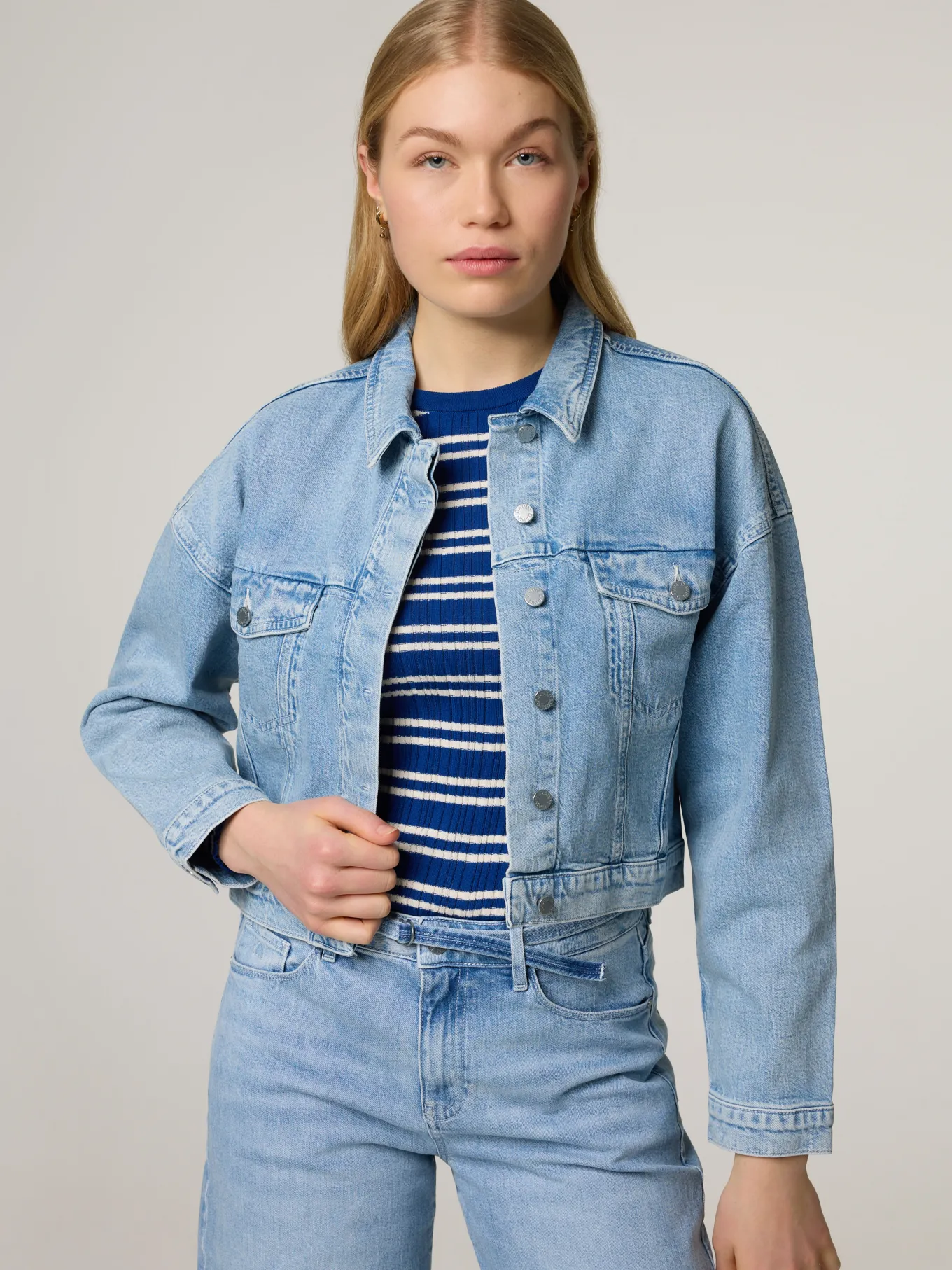 Jeansjacke im Boxy Fit AMARA