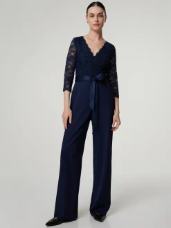 Jumpsuit mit Spitze
